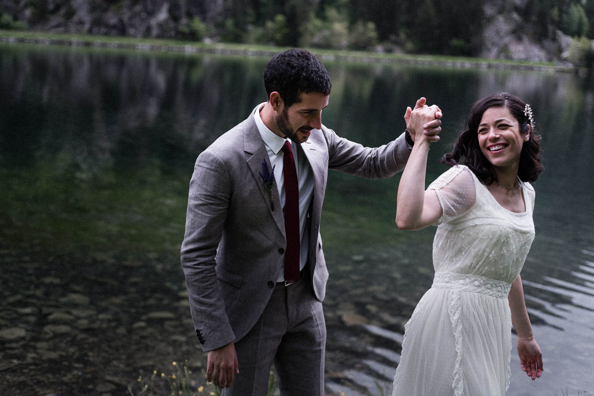 Pareja fotografiada en una boda de Huesca